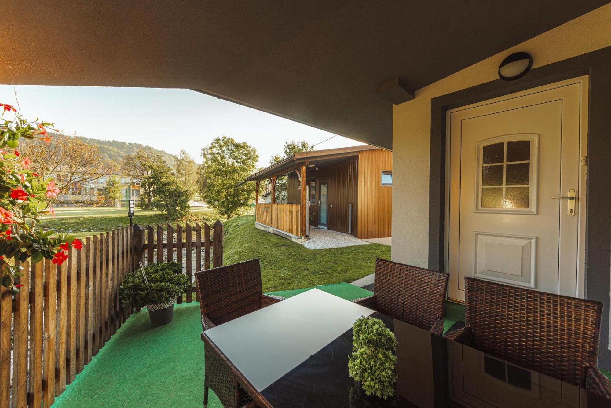 Appartement Homes I&g By The River Next To Olimje *
